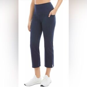 NWT Jockey Navy Ladies' Yoga Capri Size Small